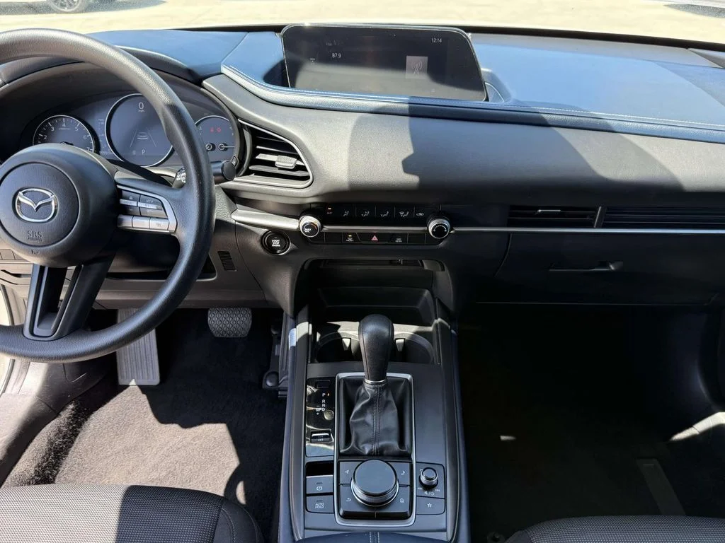Used 2020 White Mazda S image 18