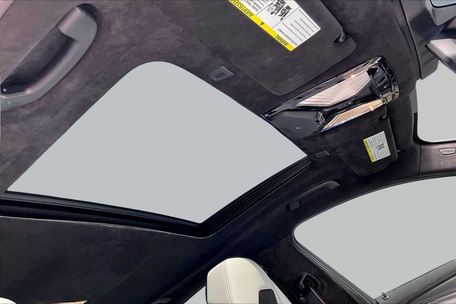 Used 2023 Skyscraper Grey Metallic BMW  image 14