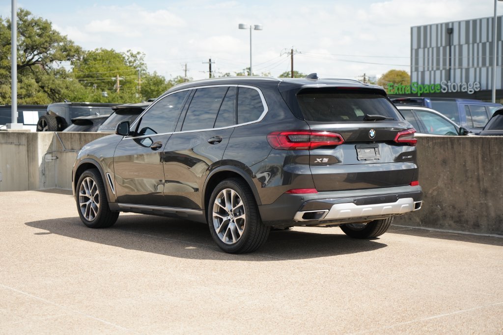 Used 2020 Dark Graphite BMW sDrive40i image 7