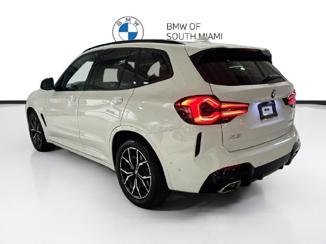 Certified Used 2024 White BMW sDrive30i image 4
