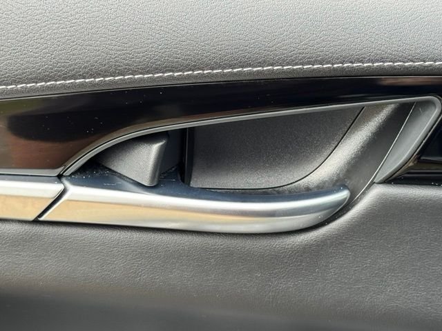 Certified Used 2024 Gray INFINITI PURE image 18