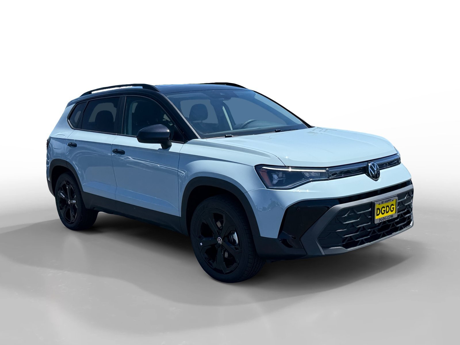 New 2026 Monument Gray W/Deep Black Roof Volkswagen SE Black image 7