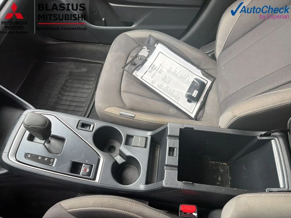 Used 2024 Blue Subaru Base image 23