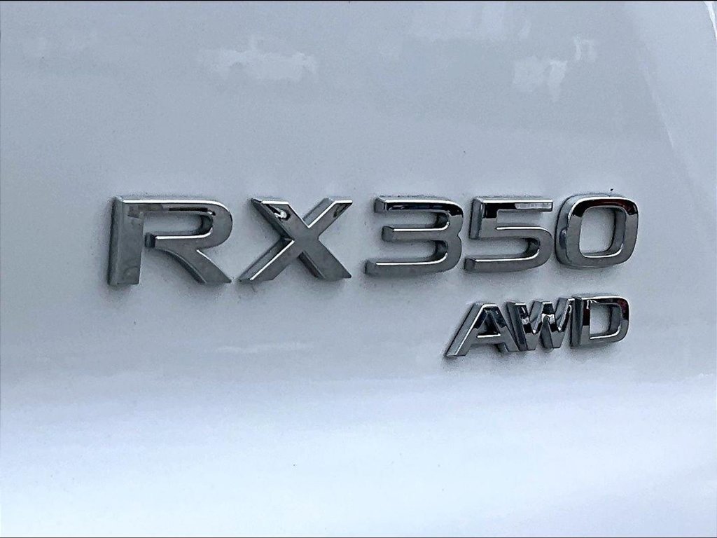 Used 2023 White Lexus 350 Premium image 29