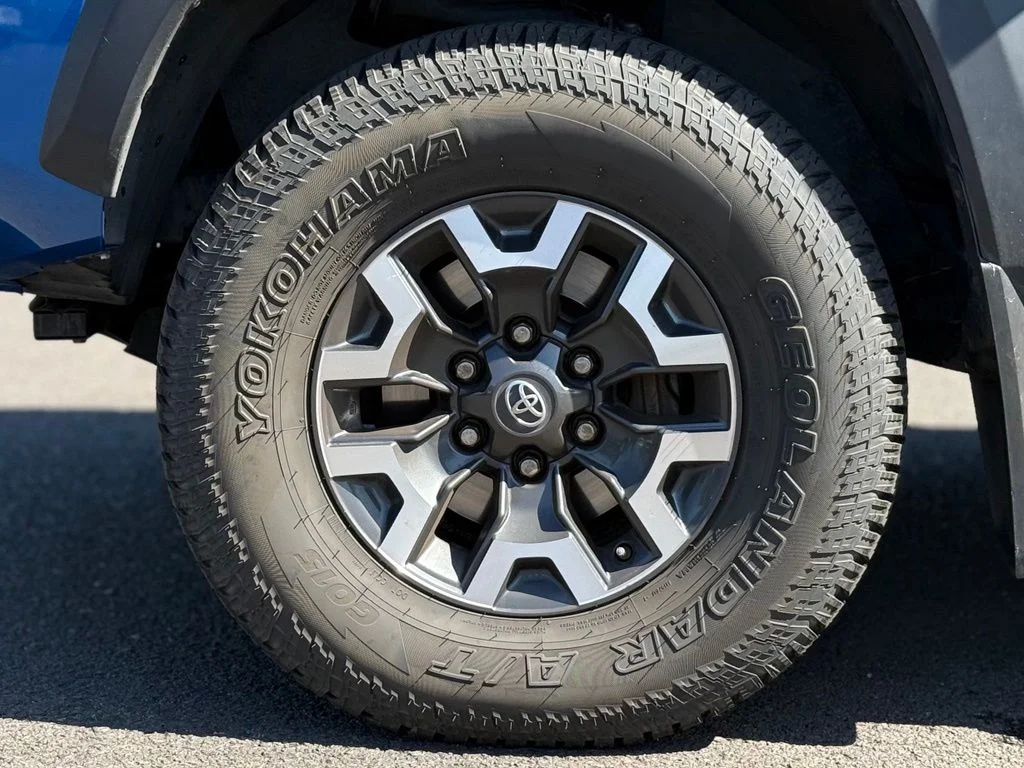 Used 2017  Toyota TRD Off-Road image 9