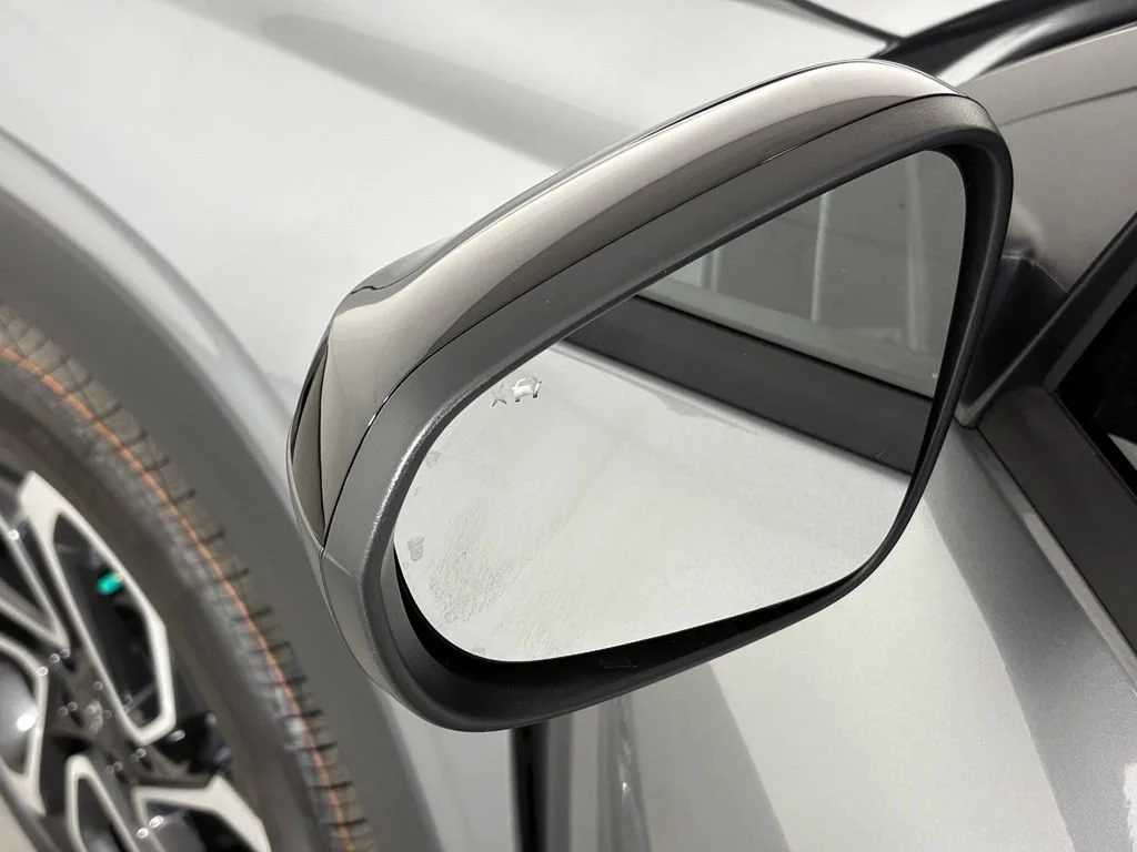 2026 Chevrolet Trax RS - Photo 15