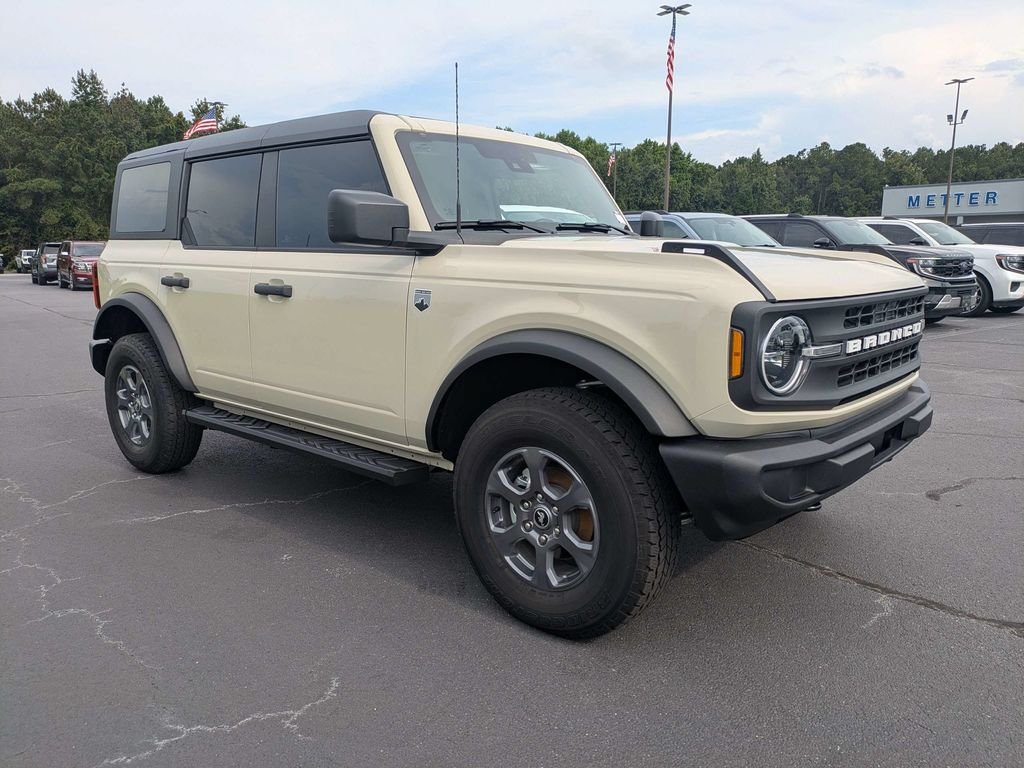 New 2025 Desert Sand Ford Big Bend® image 27