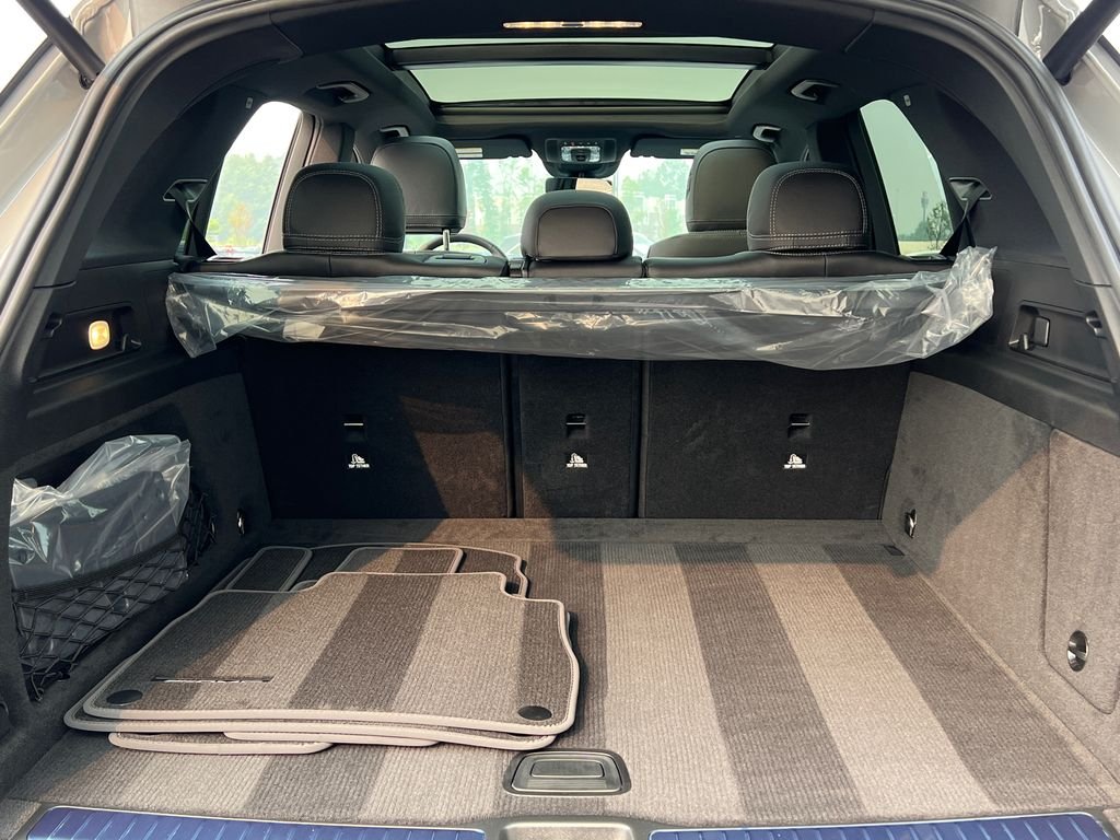 New 2026 MANUFAKTUR Alpine Grey Mercedes-Benz GLE 350 image 7