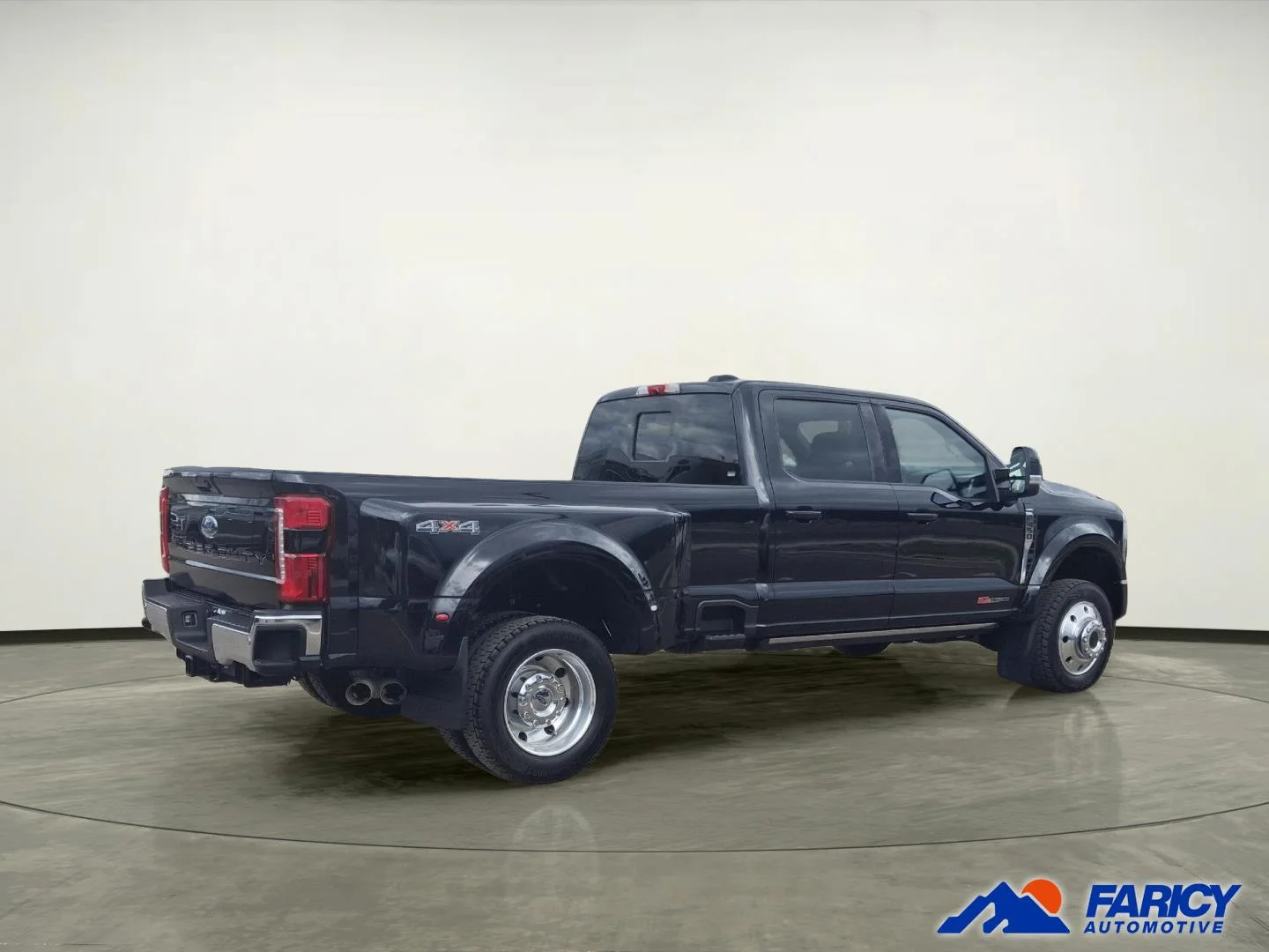 Used 2024 Agate Black Ford LARIAT image 5