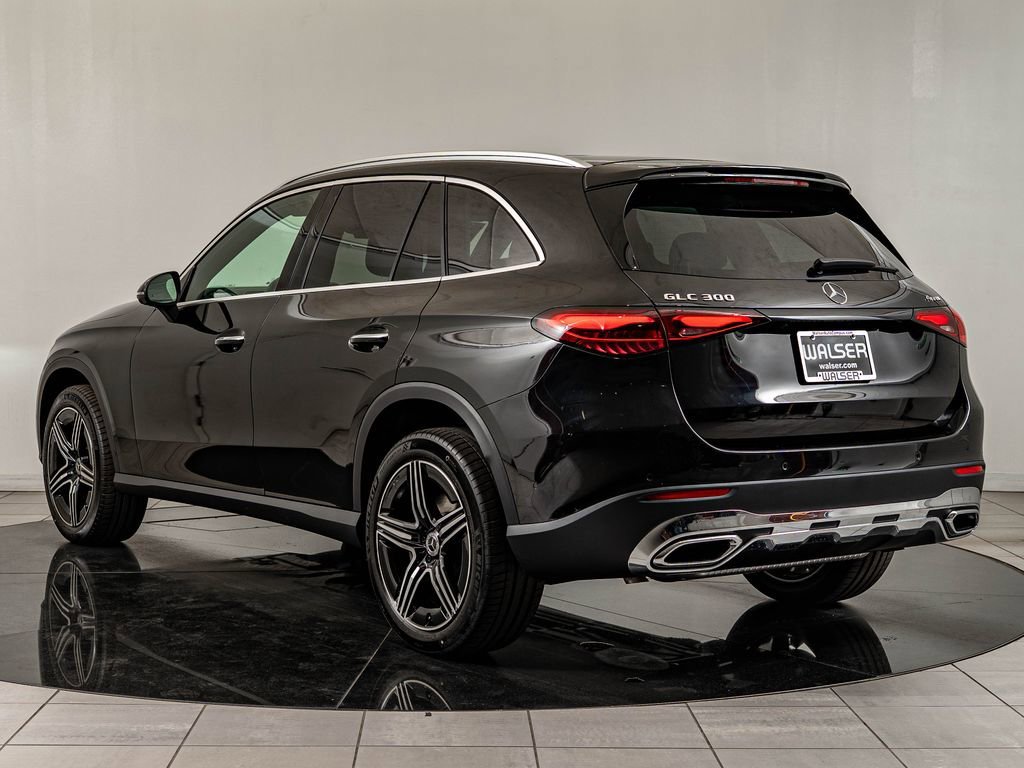 New 2026 Obsidian Black Metallic Mercedes-Benz GLC 300 image 6