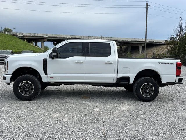 Used 2024 White Ford Lariat image 7
