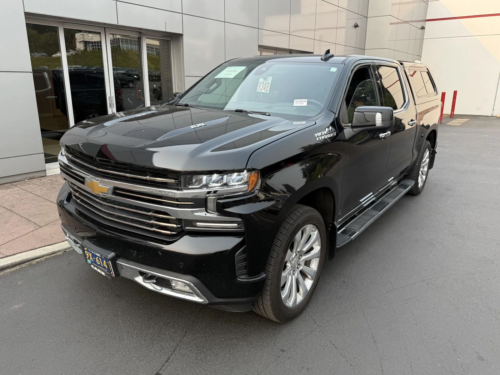 Used 2019 Black Chevrolet High Country image 1
