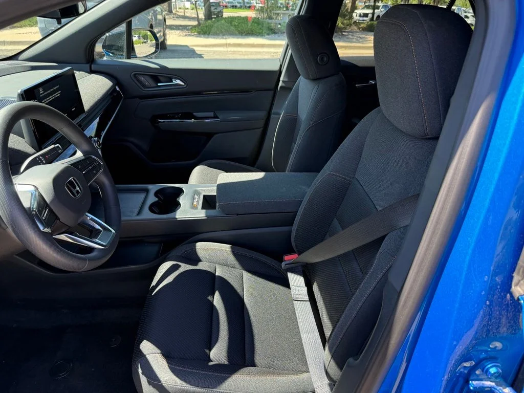 New 2026 Pacific Blue Metallic Honda EX image 13