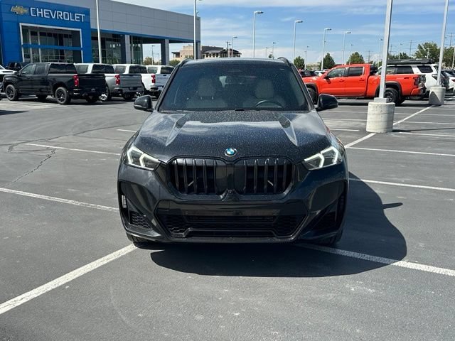 Used 2023 Black BMW xDrive28i image 11