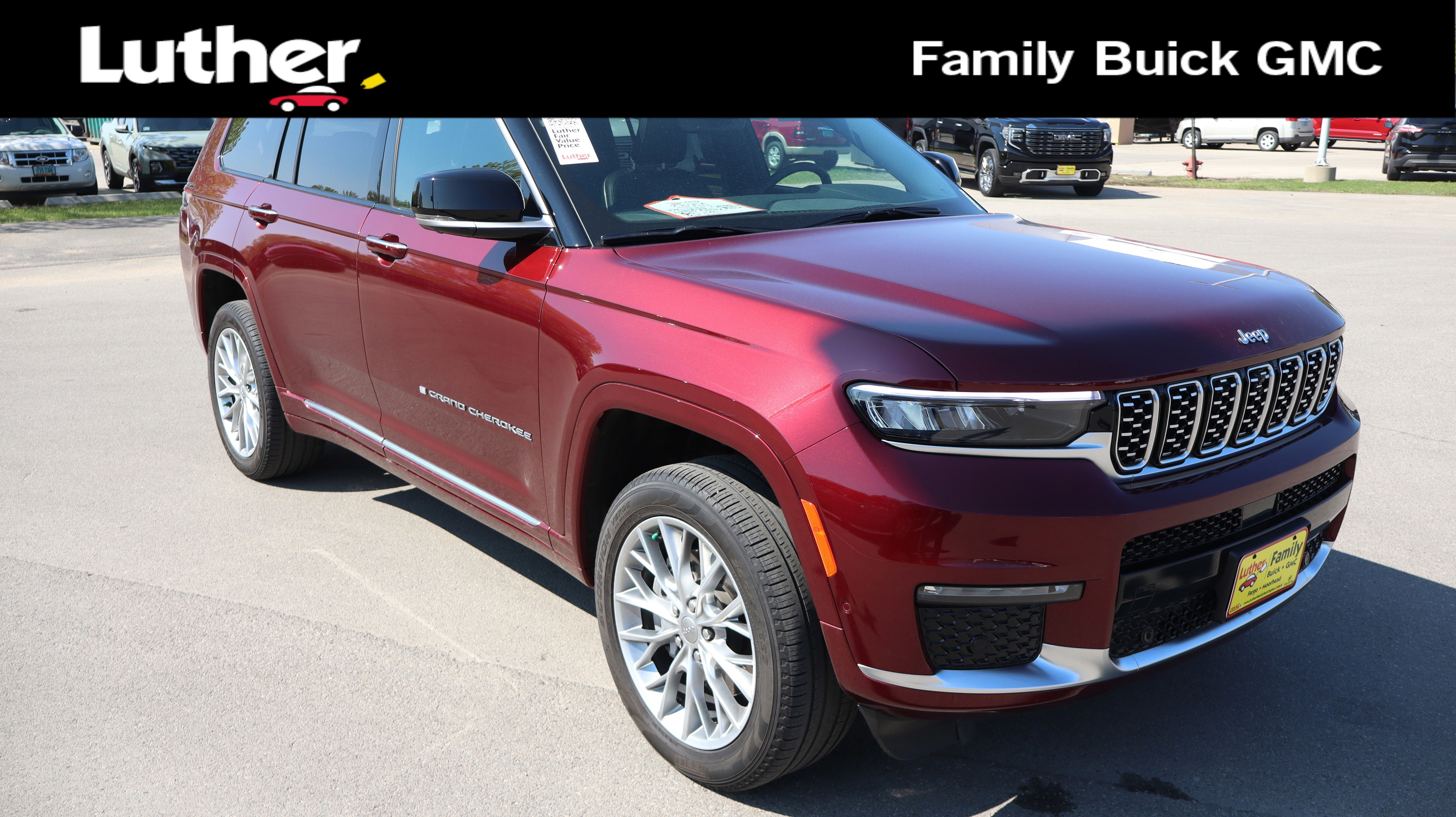 2024 Jeep Grand Cherokee L Summit 4x4's photo