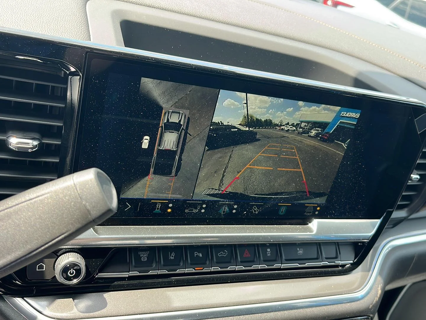 2026 Chevrolet Silverado 3500 HD High Country - Photo 14