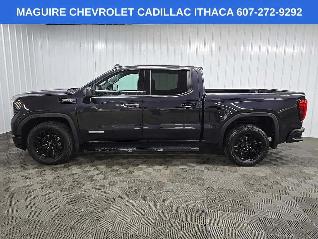 Used 2022 Silver GMC Elevation image 5