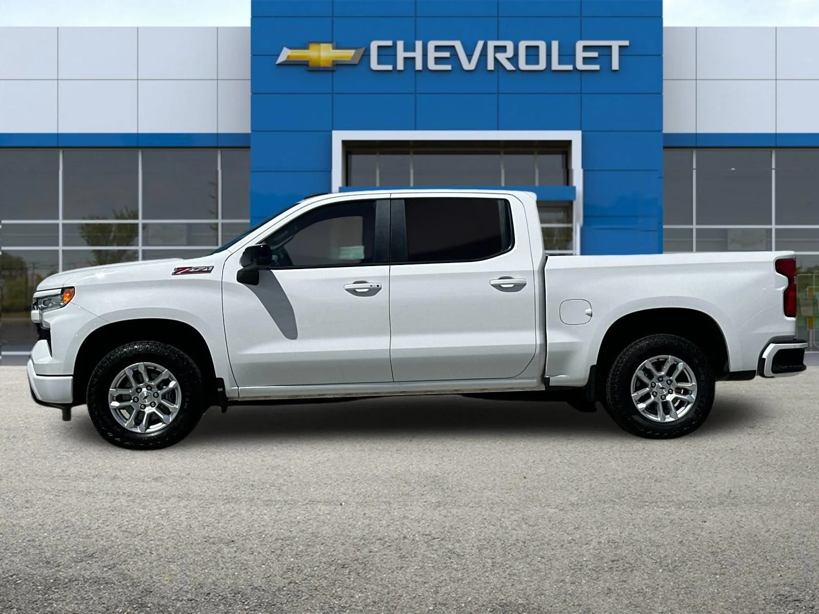 Used 2022 Summit White Chevrolet RST image 7