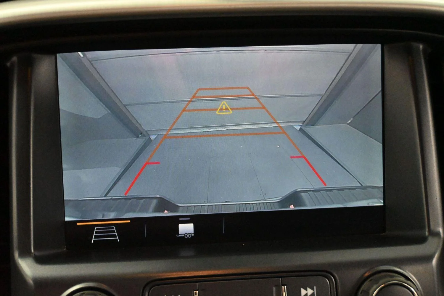 Used 2019 Onyx Black GMC 4WD SLT image 22