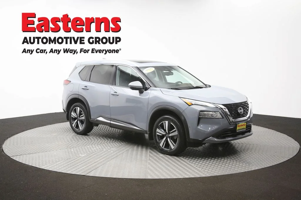 Used 2023 Gray Nissan SL image 51