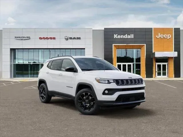 New 2026 Bright White Clearcoat Jeep Latitude image 109
