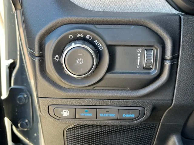Certified Used 2025 Gray Jeep Sahara 4xe image 22