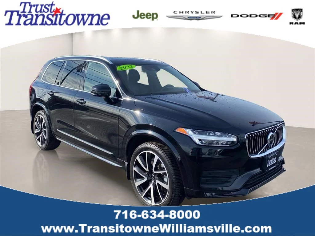 2022 Volvo XC90 T6 Momentum AWD's photo