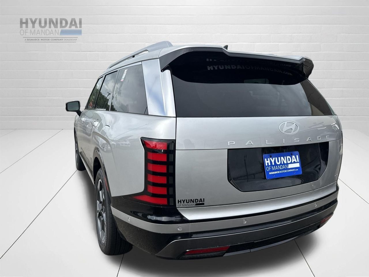 New 2026 Silver Hyundai Limited AWD image 4