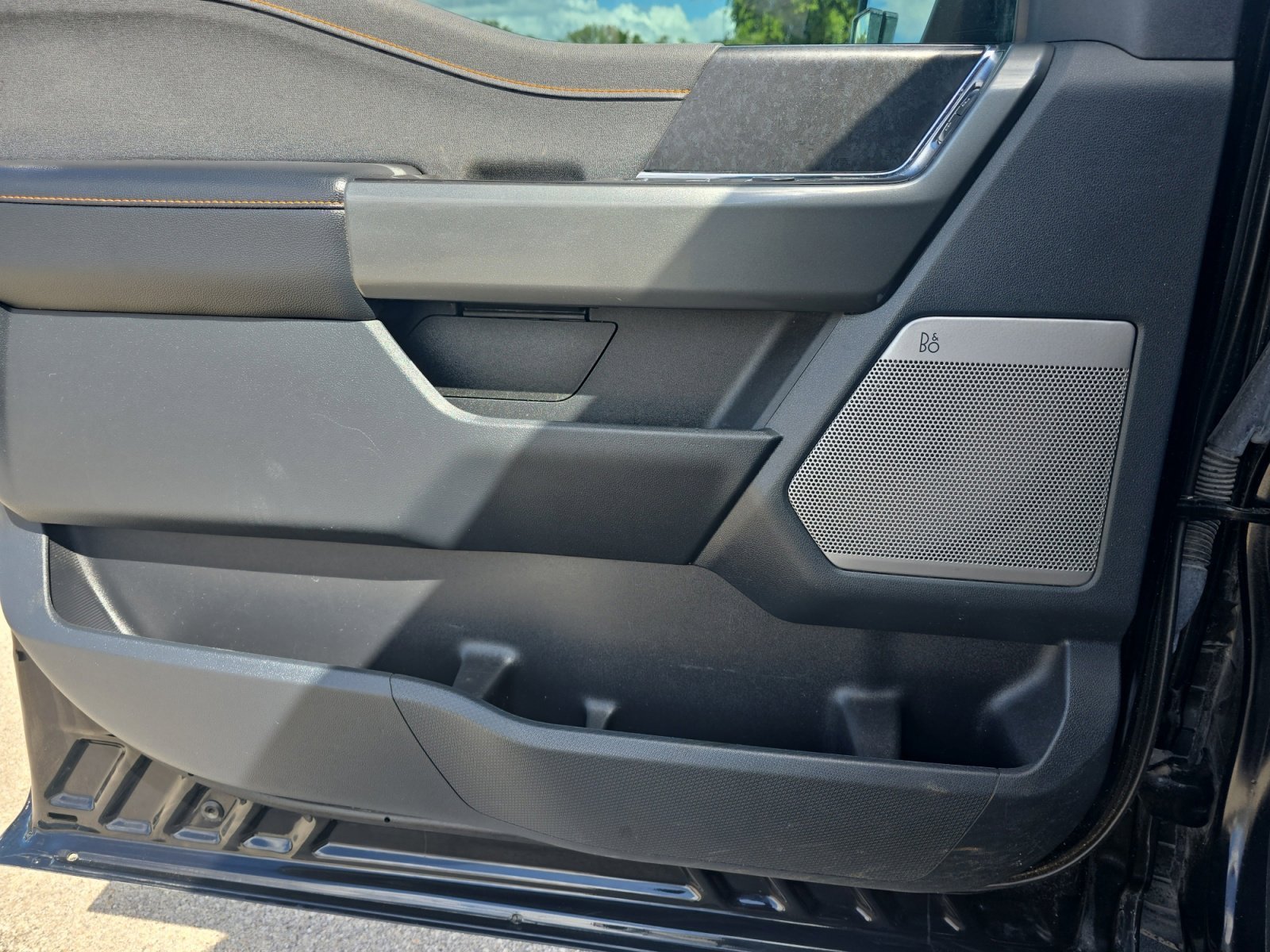 Used 2022 Black Metallic Ford Tremor image 28