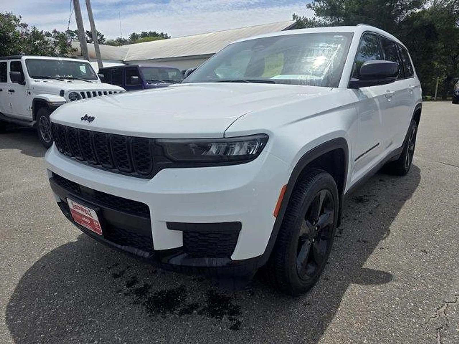 2023 Jeep Grand Cherokee L Altitude 4x4's photo