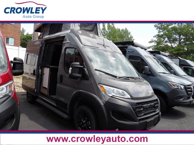 2024 Winnebago Solis Pocket 36B