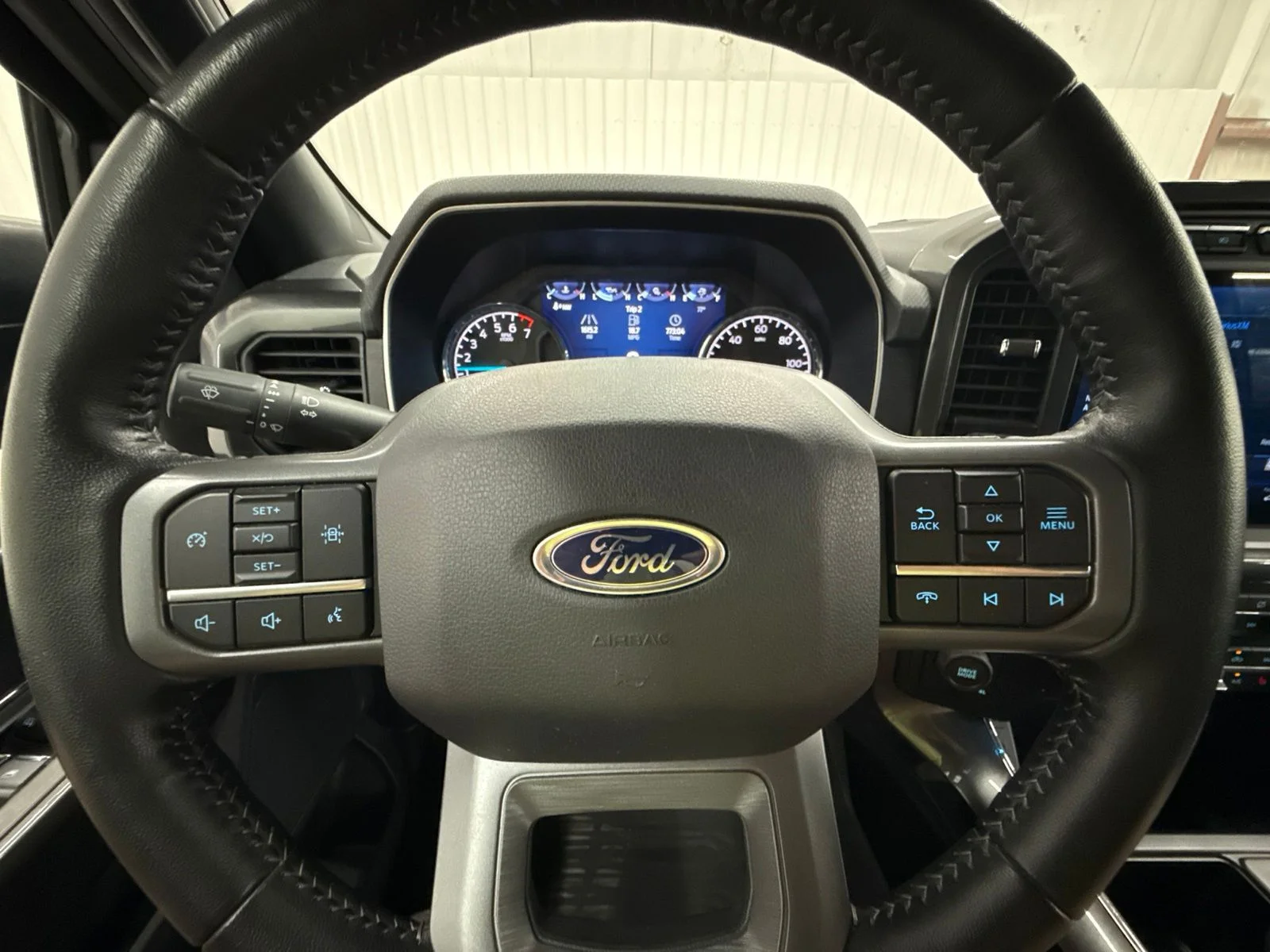 Used 2022 Gray Metallic Ford XLT image 17