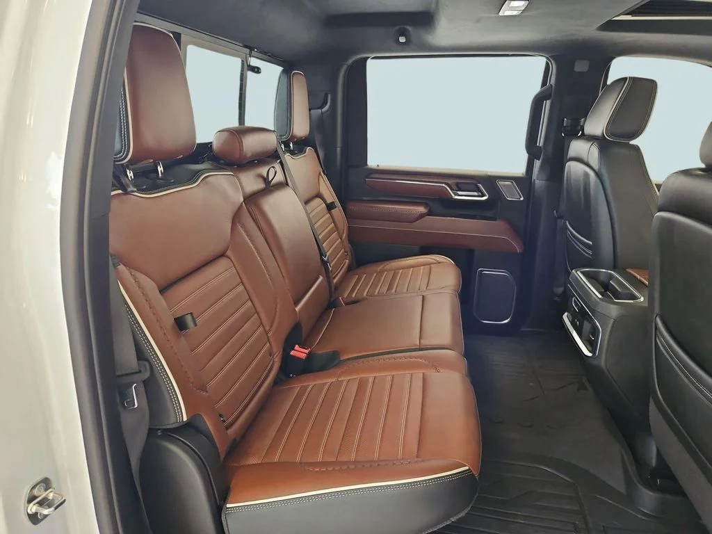 Used 2024 White Frost GMC Denali Ultimate image 27