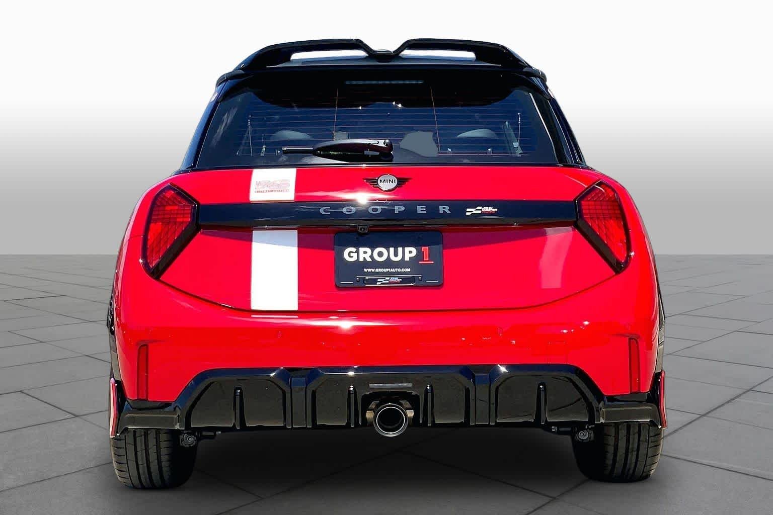New 2026 Chili Red II MINI Iconic image 4