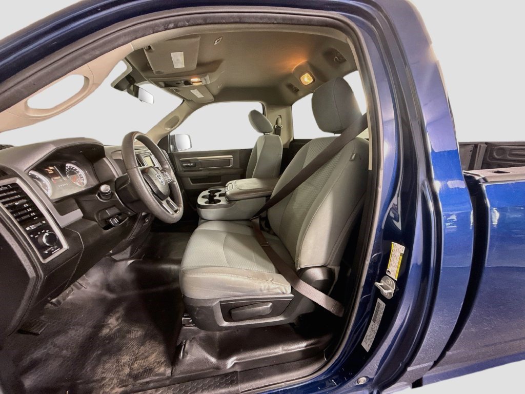 Used 2019 Patriot Blue Pearlcoat Ram Tradesman image 17