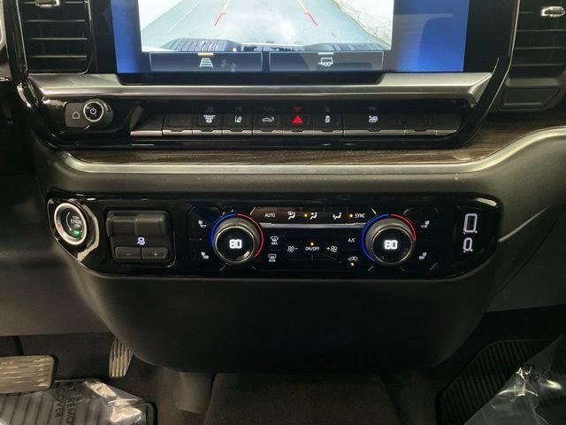 Used 2025 White Chevrolet LT image 20