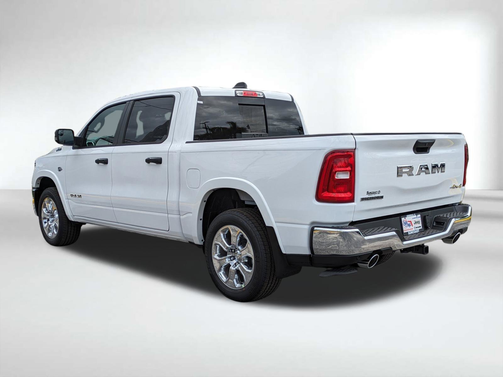 New 2026 Bright White Clear-Coat Exterior Paint RAM Big Horn/Lone Star image 6