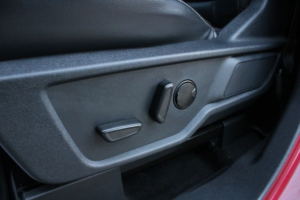 Used 2025 Ruby Red Metallic Ford Badlands image 3