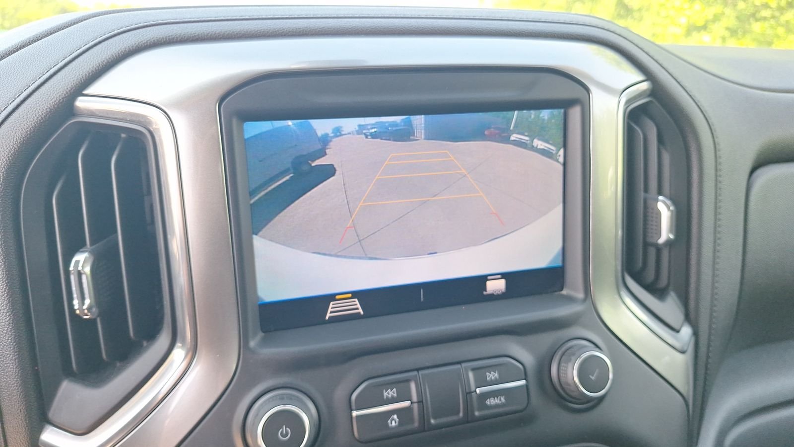 Used 2020  Chevrolet RST image 22