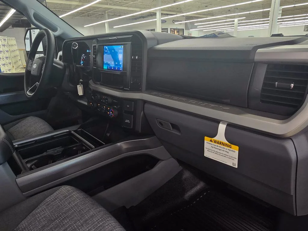 New 2026 Oxford White Ford F-250® XLT image 16
