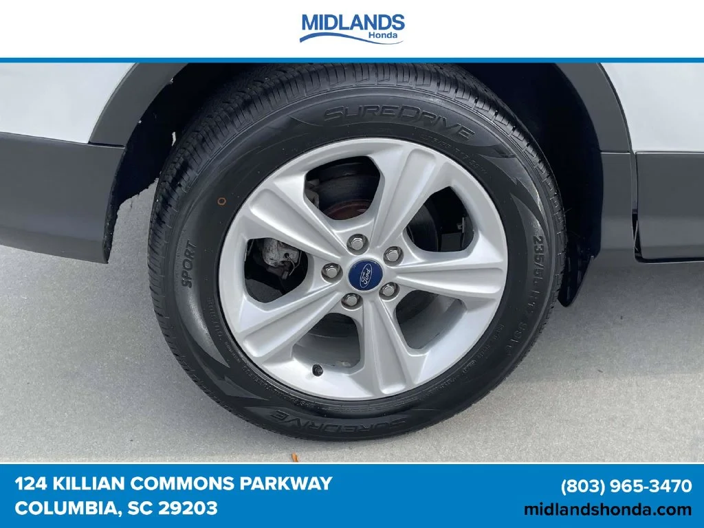Used 2013 Oxford White Ford SE image 7