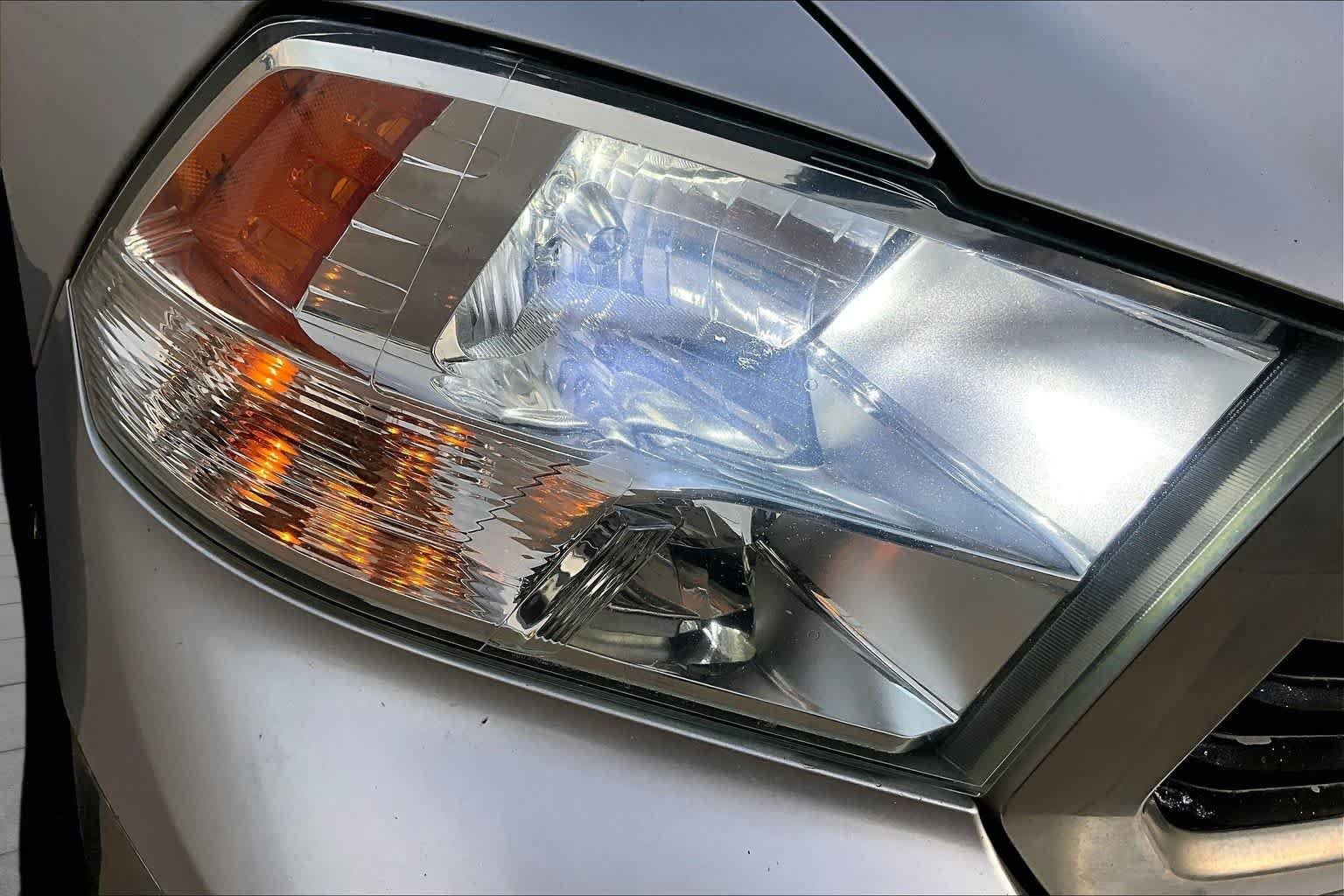 Used 2016 Bright Silver Metallic Clearcoat Ram Lone Star image 21