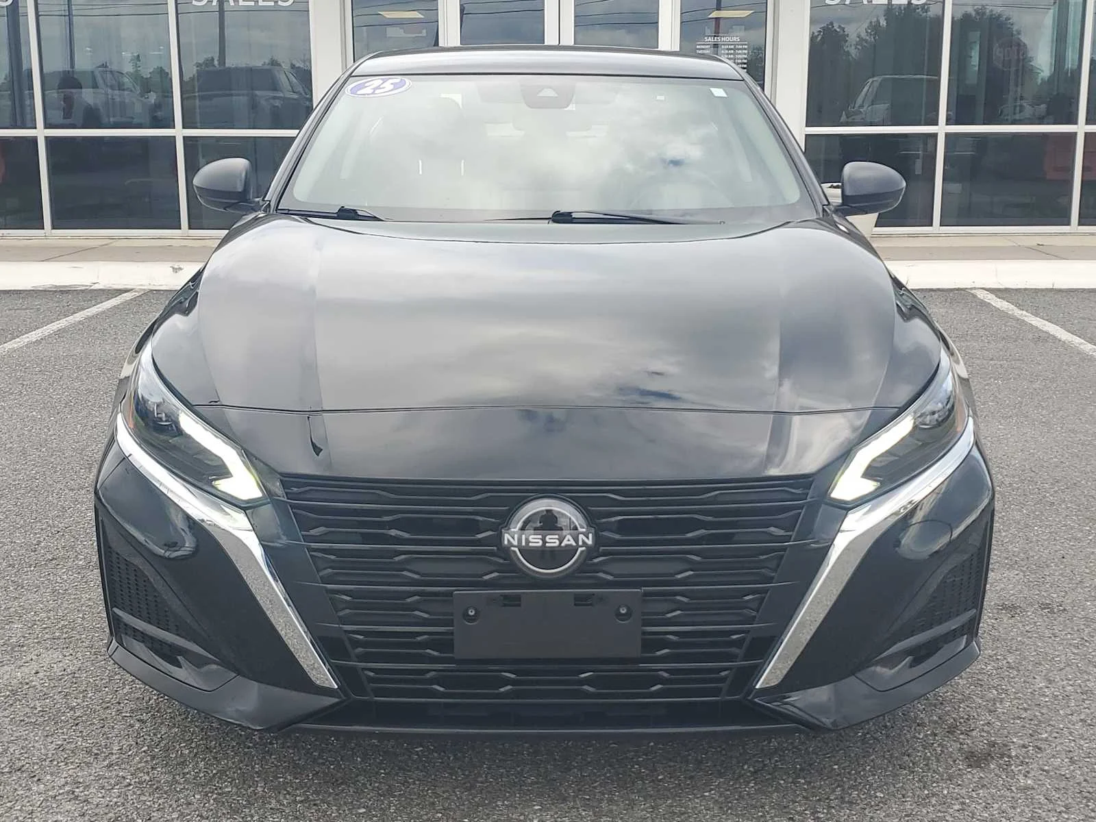 2025 Nissan Altima SV - Photo 7