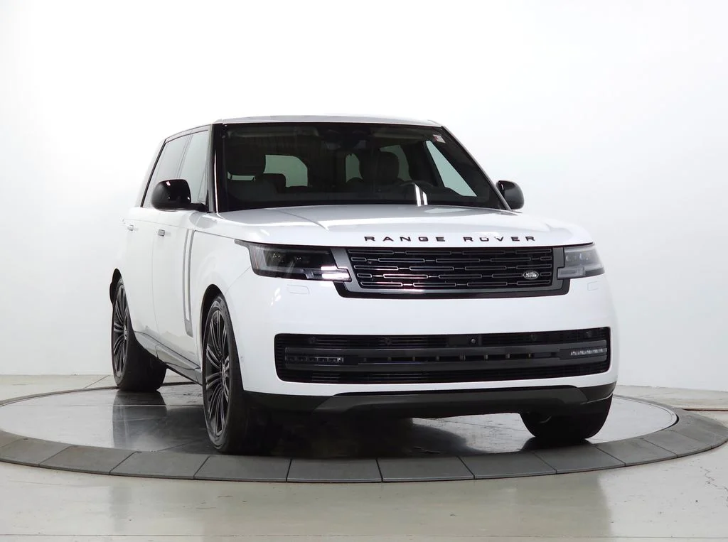 Certified Used 2025 White Land Rover SE image 10