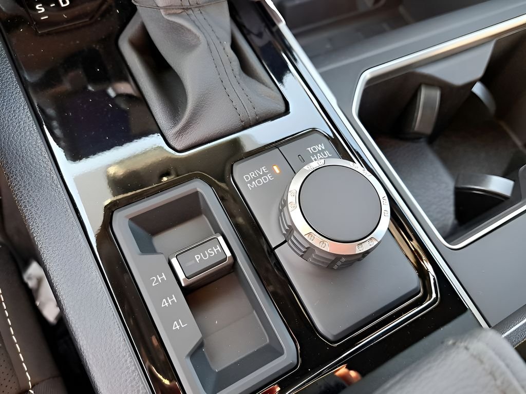 2026 Toyota Tundra SR5 - Photo 27