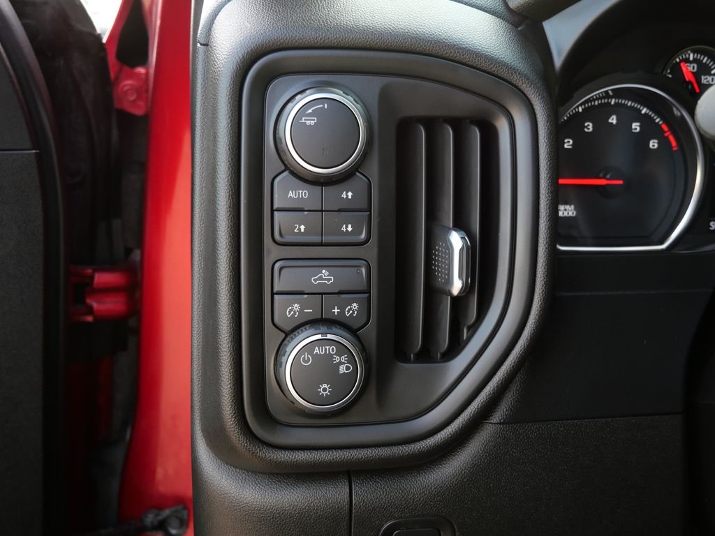 Used 2021 Red Chevrolet Custom Trail Boss image 23