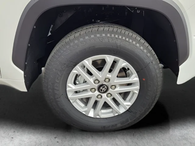 2025 Toyota Tundra SR5 - Photo 40