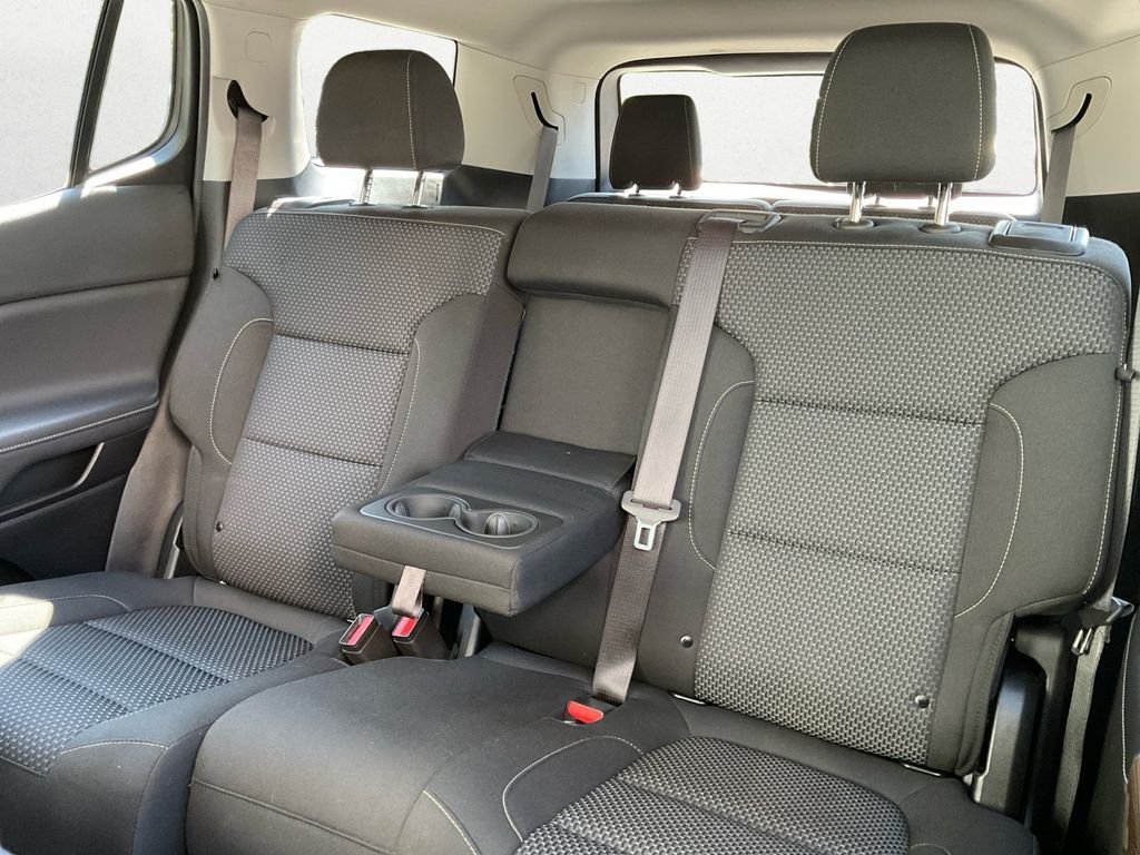 Used 2023 Silver GMC SLE image 9