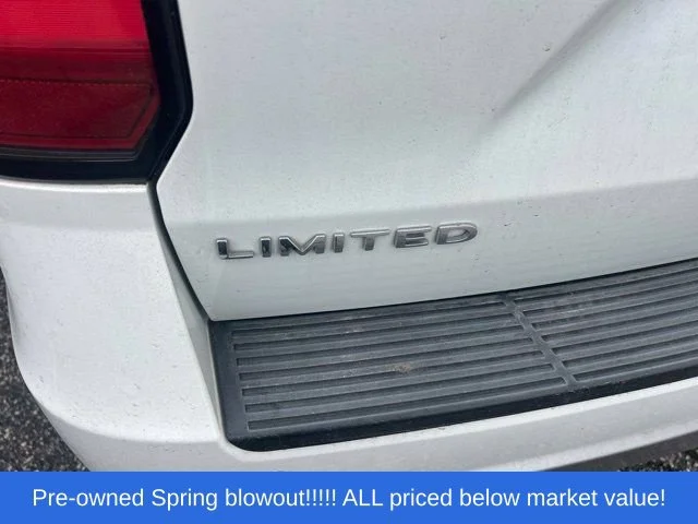Used 2021 White Ford Limited image 17