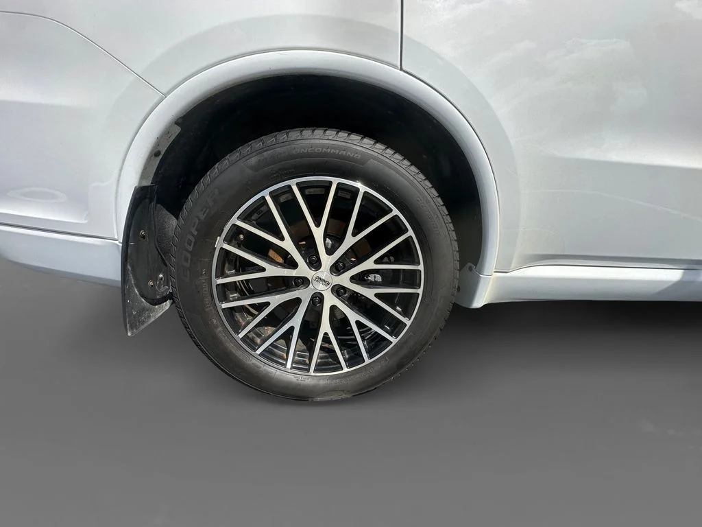 Used 2022 White Dodge R/T image 10